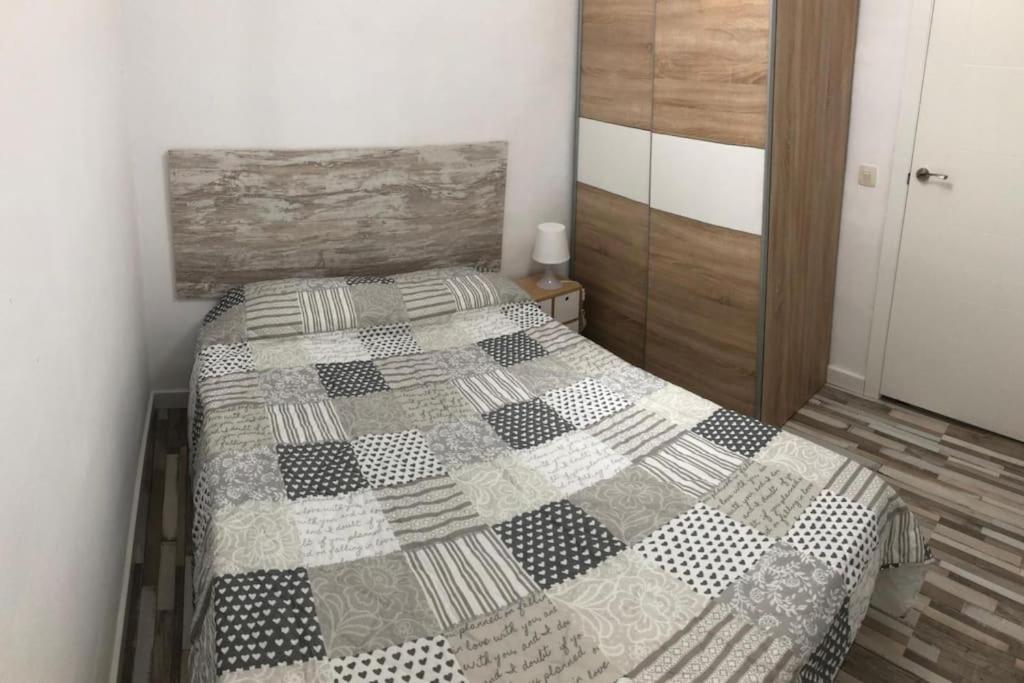 Apartamento De Diseno En Casco Antiguo *